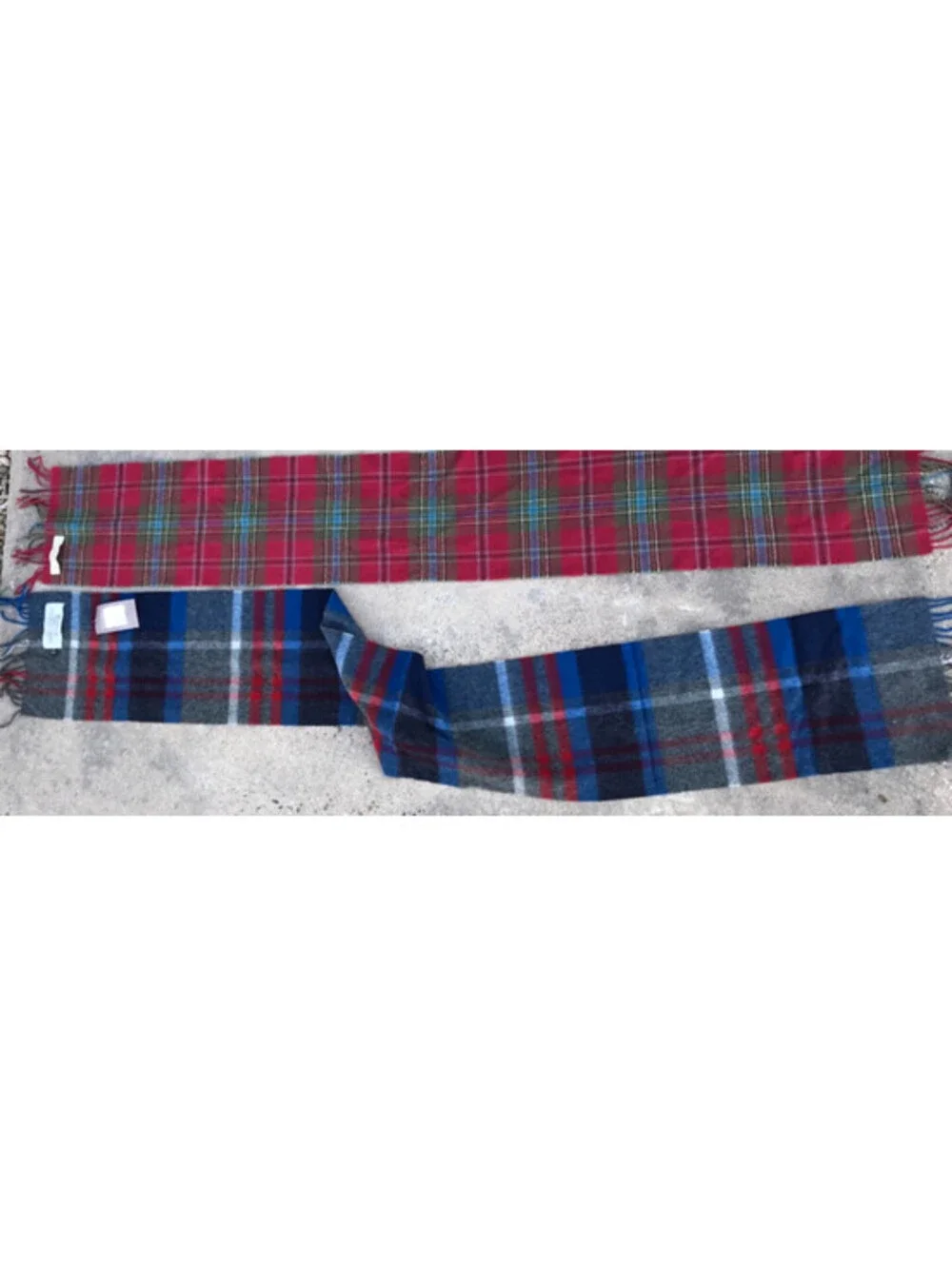 New Aran Islands Ireland Scarf and Used LOCHARRON both 100% Lambswool Plaid 9.5W